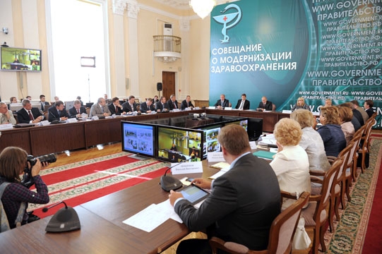 Putyin átültetné a szaratovi kormányzó fejét 